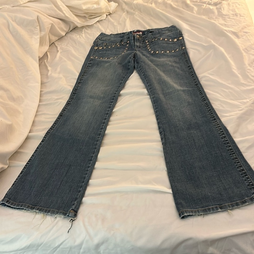 Size 9 candies blue jeans with steel button adornments